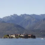 Отель Toscanini Стреза