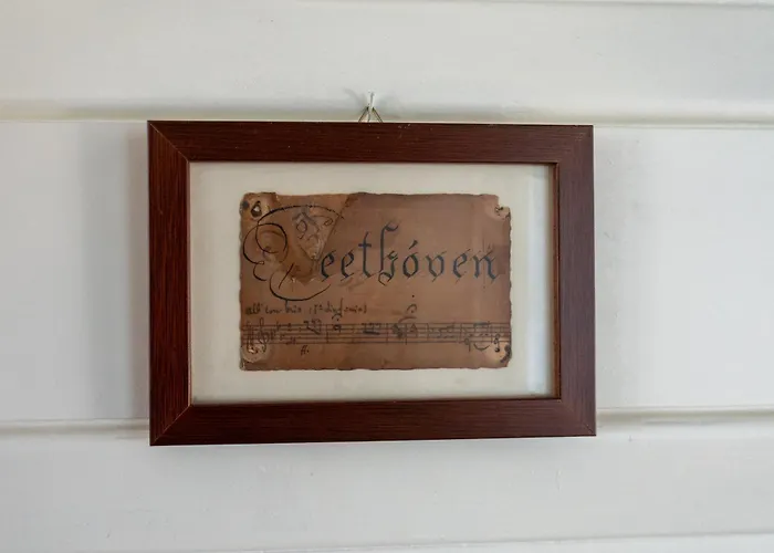 Toscanini מלון סטרסה